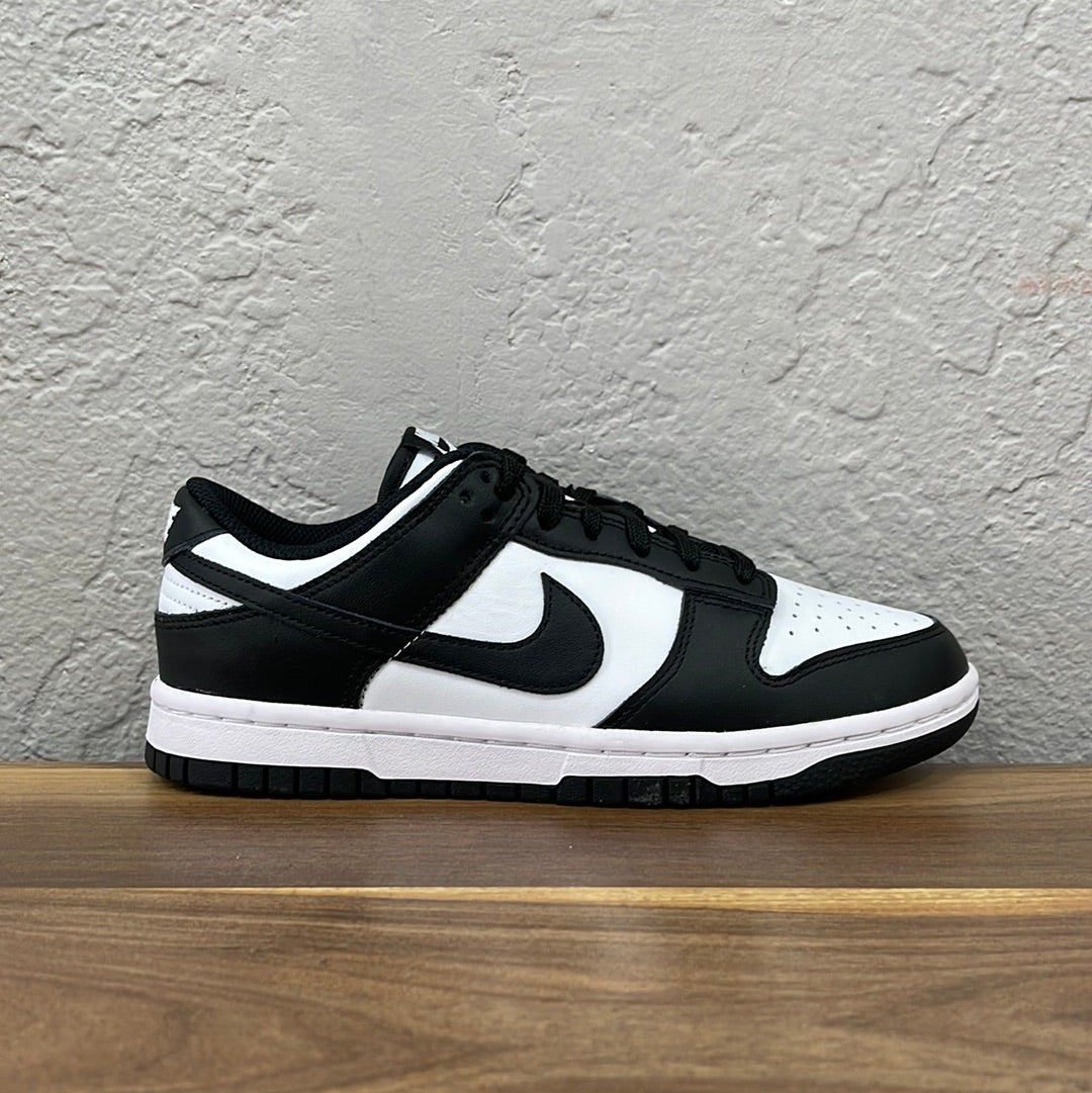 Nike Dunk Low Panda