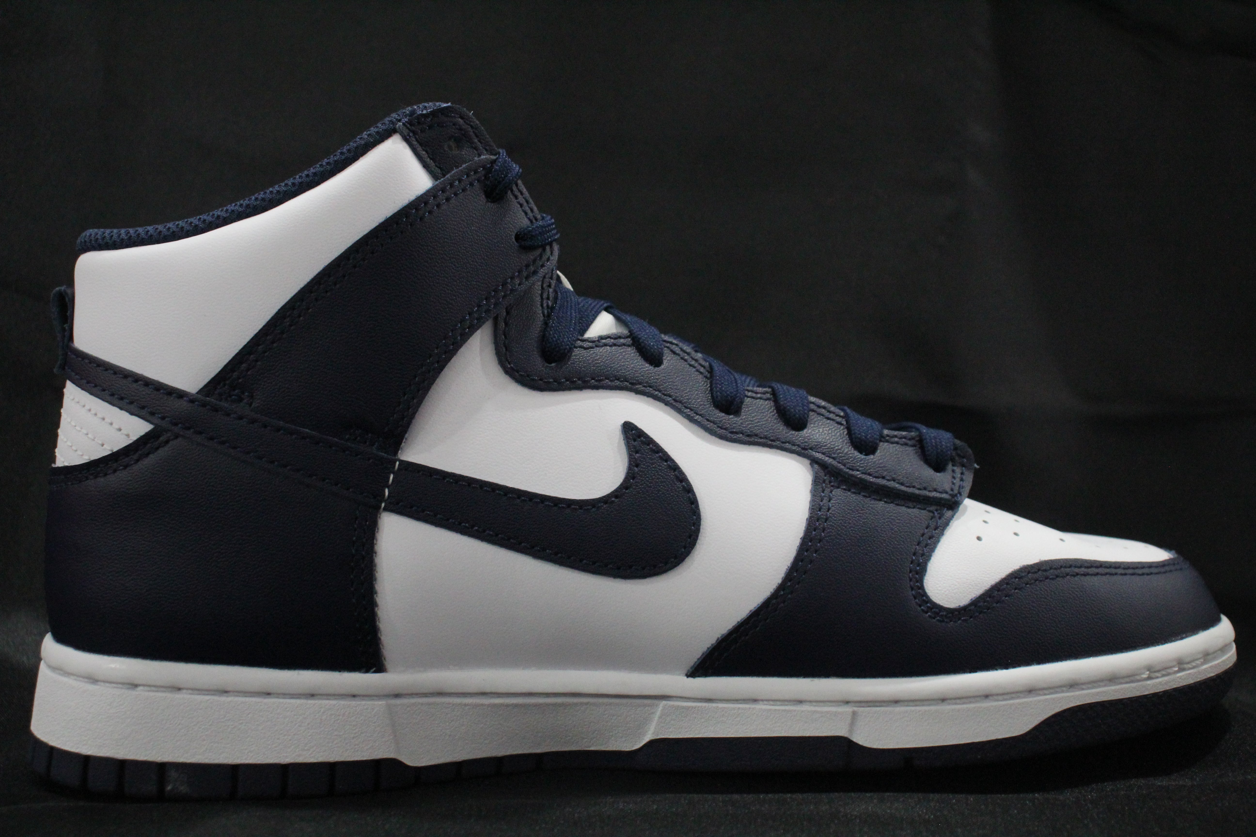 Nike Dunk High Championship Navy – The Wicker Bee