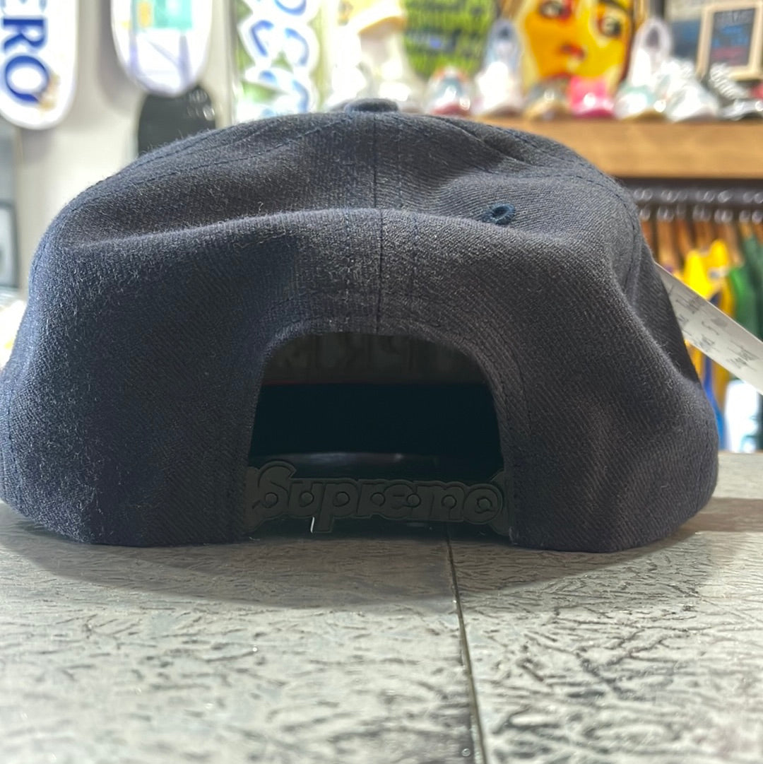 【極美品】supreme international cap 　キャップ