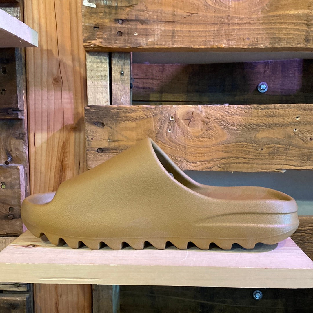 Yeezy Slide 'Ochre' – The Wicker Bee