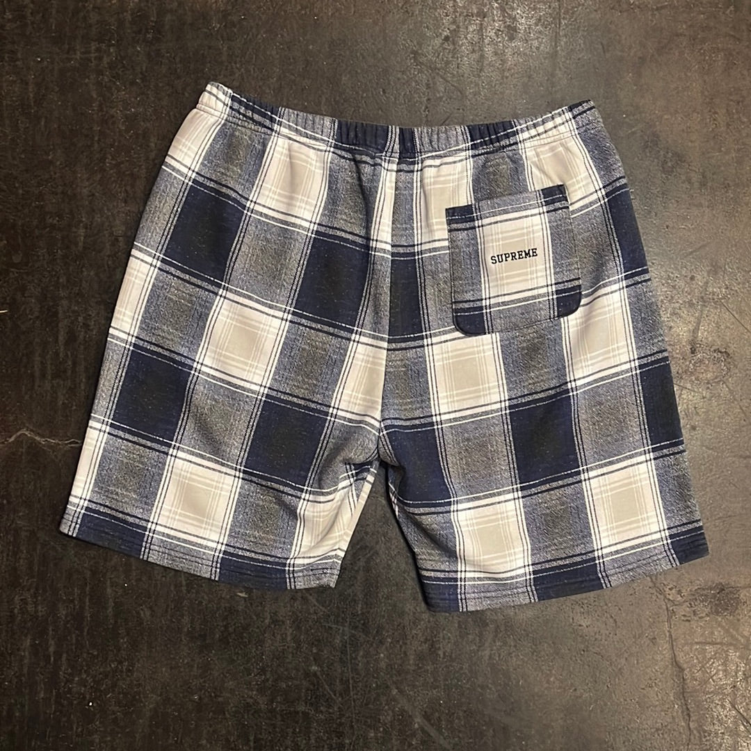 Nike best sale supreme plaid